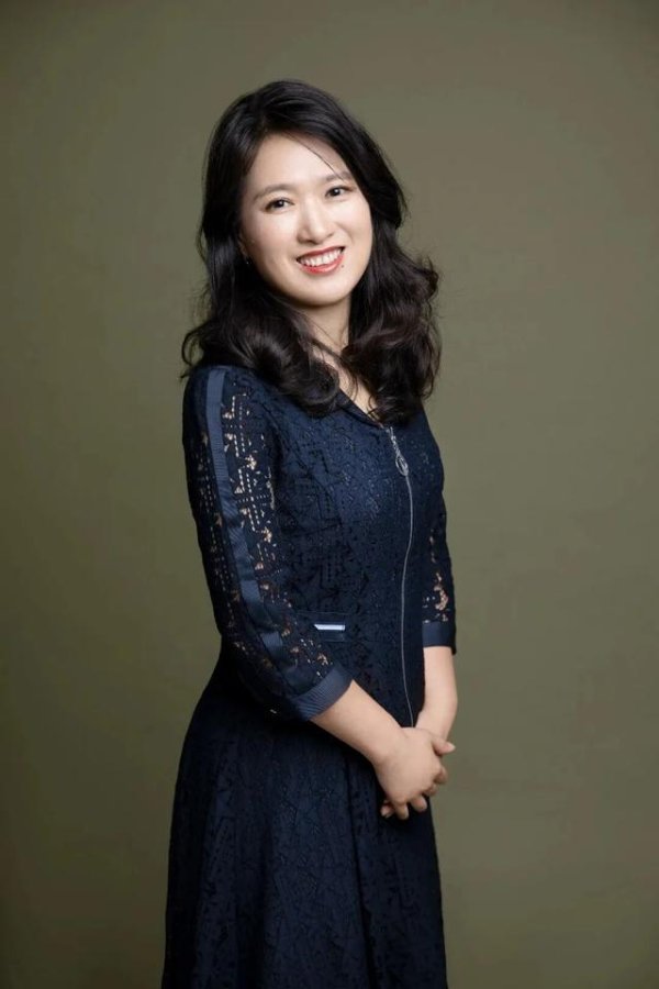 可靠的股票配资平台 沈奕斐的育儿观火了：不做“100分妈妈”！先好好爱自己，才能更好地爱孩子